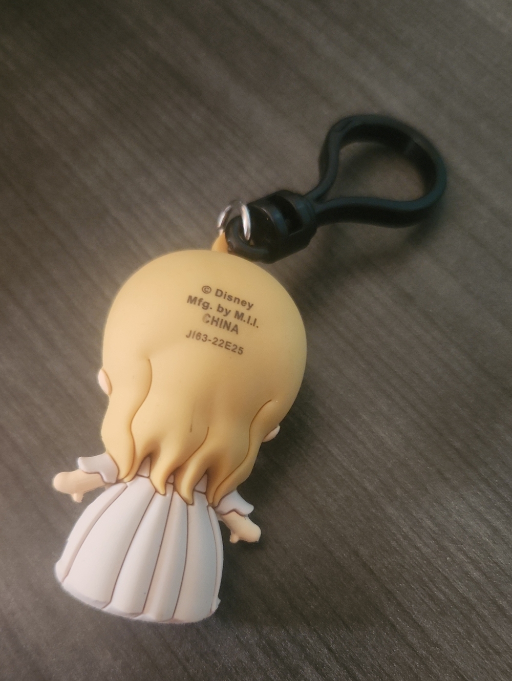 Hocus Pocus Allison Keychain - Picture 2 of 3